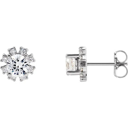 Round Diamond Stud Earrings